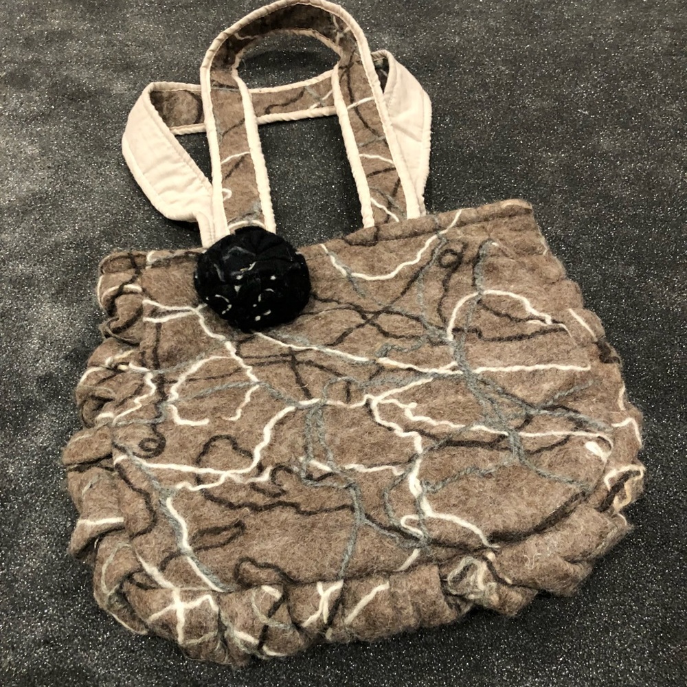 Fun Woolen Bag - image 1